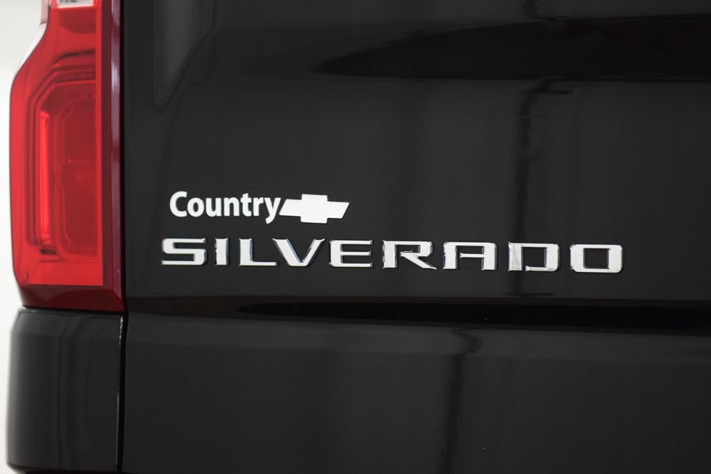Used 2025 Chevrolet Silverado 1500 High Country w/ High Country Premium Package AWD/4WD image 22