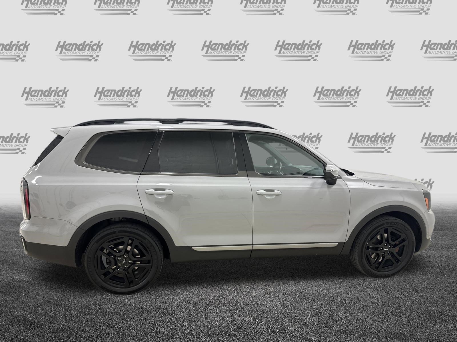 Used 2023 Kia Telluride SX X-Line image 11