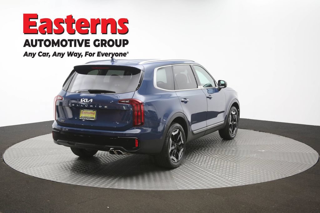 Used 2025 Kia Telluride S FWD image 42