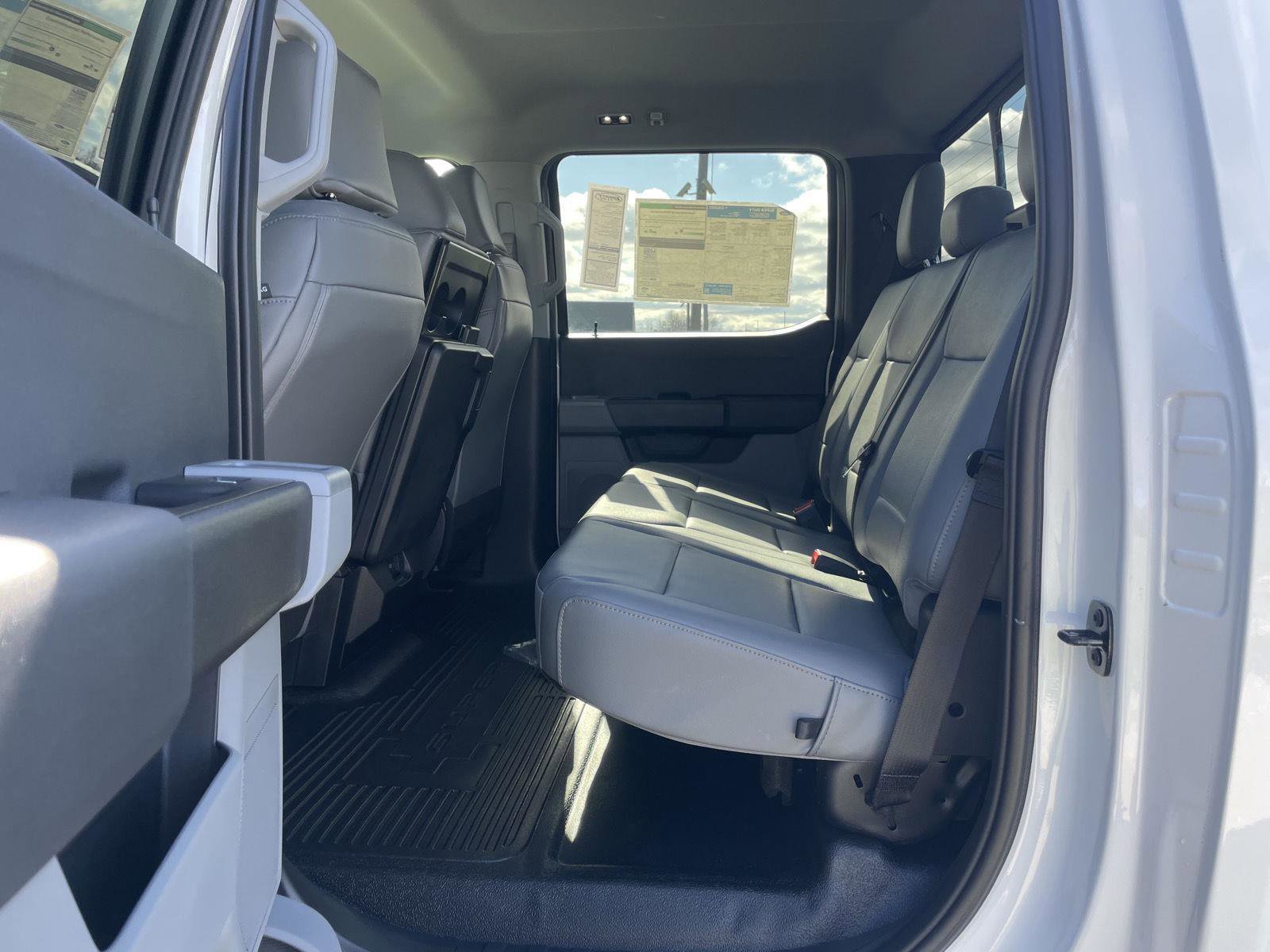 New 2026 Ford F450 XL w/ 360-Degree Camera Package image 19