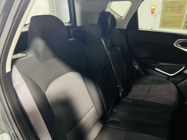 Used 2023 Kia Soul LX w/ LX Technology Package image 27