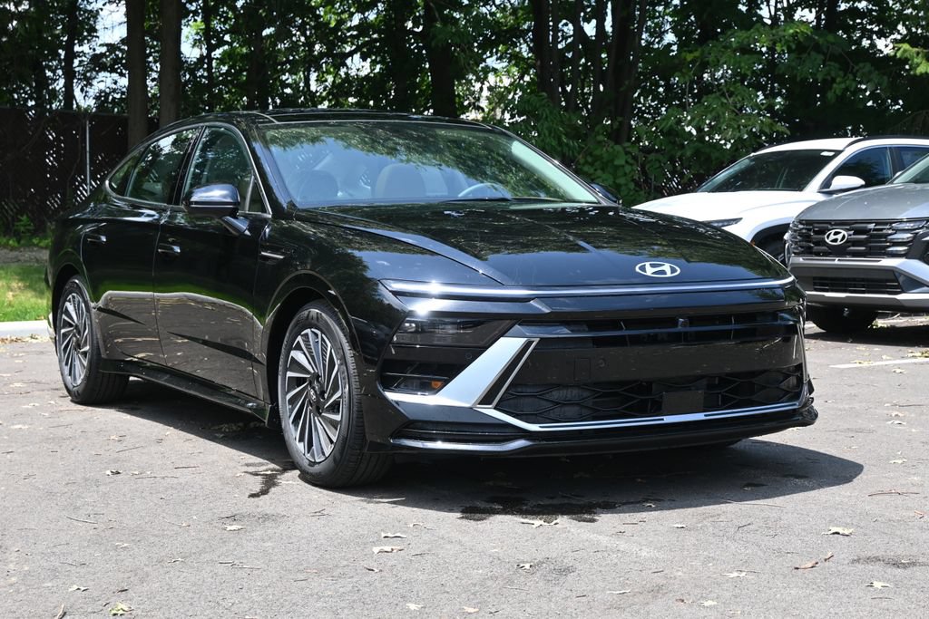 New 2026 Hyundai Sonata Limited FWD video 1