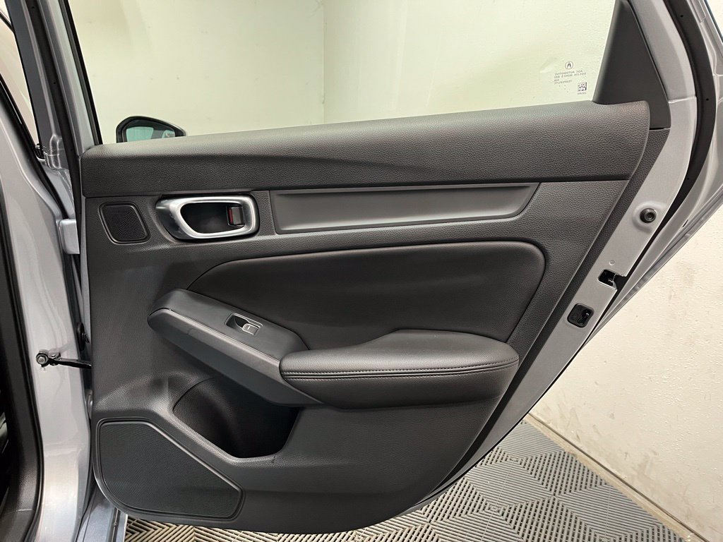 New 2026 Acura Integra FWD image 18