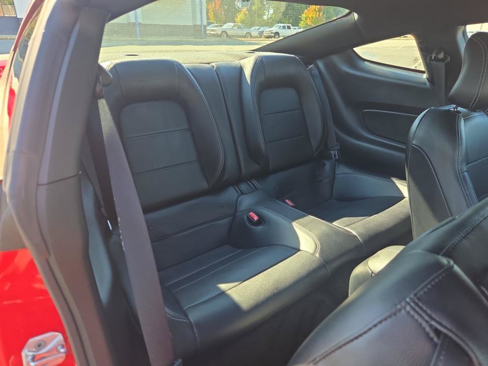 Used 2016 Ford Mustang GT Premium w/ Equipment Group 401A RWD image 33
