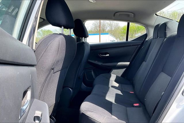 Used 2023 Nissan Sentra SV image 8