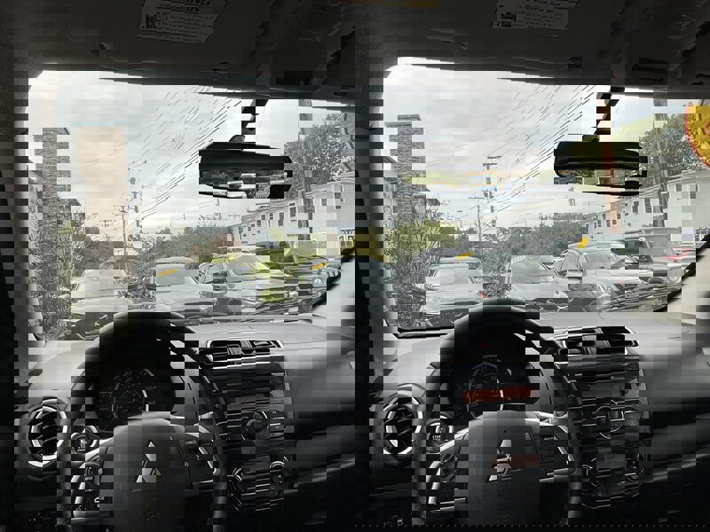 Used 2015 Mitsubishi Mirage ES image 18