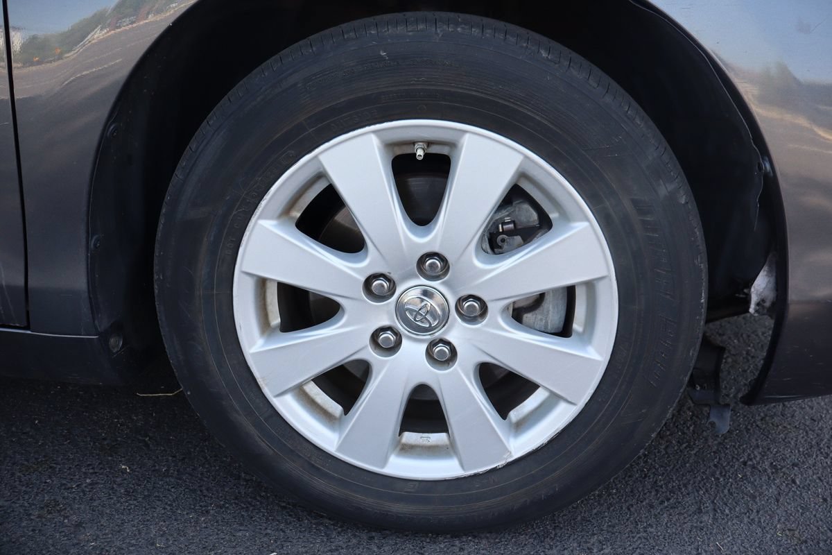 Used 2009 Toyota Camry Hybrid FWD image 43