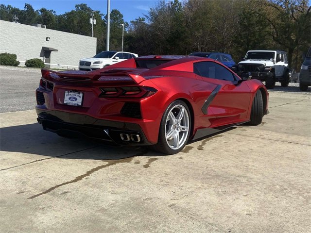 Used 2021 Chevrolet Corvette Stingray w/ Z51 Performance Package image 3