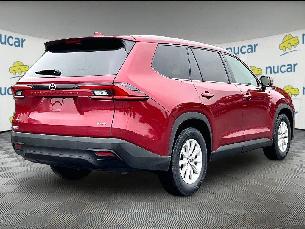 Used 2025 Toyota Grand Highlander AWD image 6