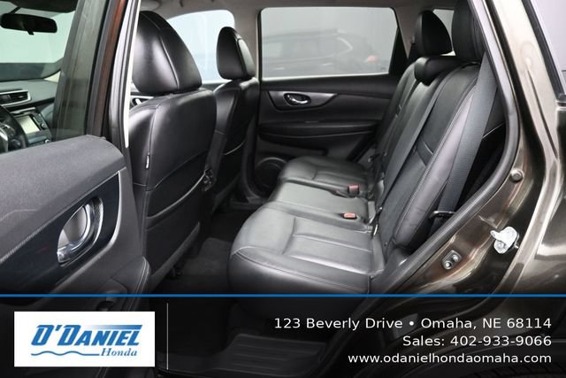 Used 2015 Nissan Rogue SL AWD/4WD image 35