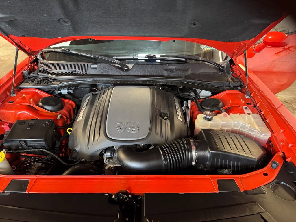 Used 2020 Dodge Challenger R/T w/ Blacktop Package RWD image 27