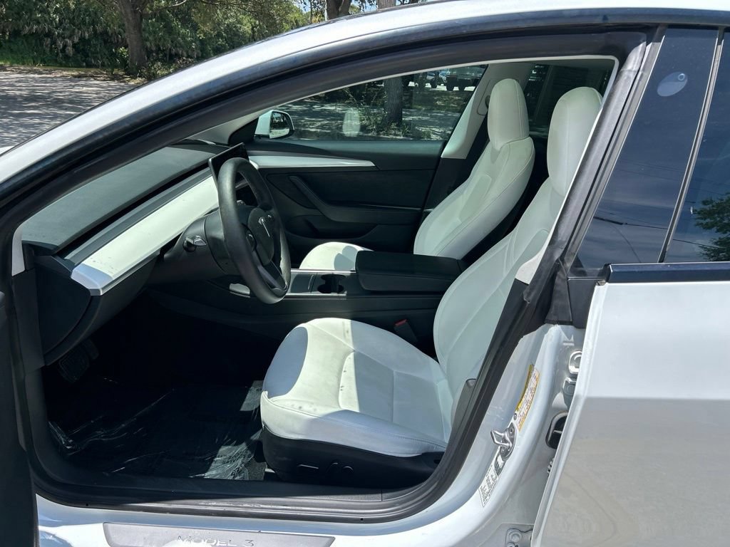 Used 2023 Tesla Model 3 Standard Range RWD image 15