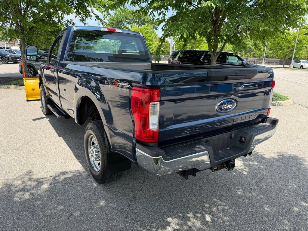 Used 2018 Ford F250 XL w/ Power Equipment Group AWD/4WD image 3