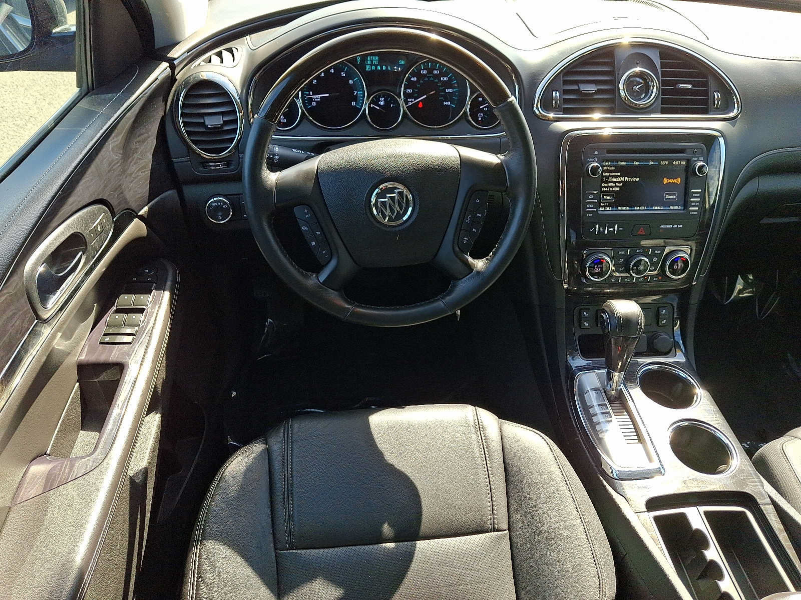 Used 2017 Buick Enclave Leather FWD image 12