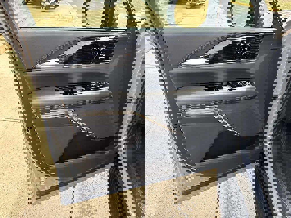 New 2026 Cadillac Escalade IQL Luxury image 14