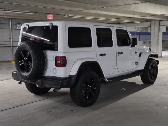 Used 2022 Jeep Wrangler Unlimited Sahara AWD/4WD image 5