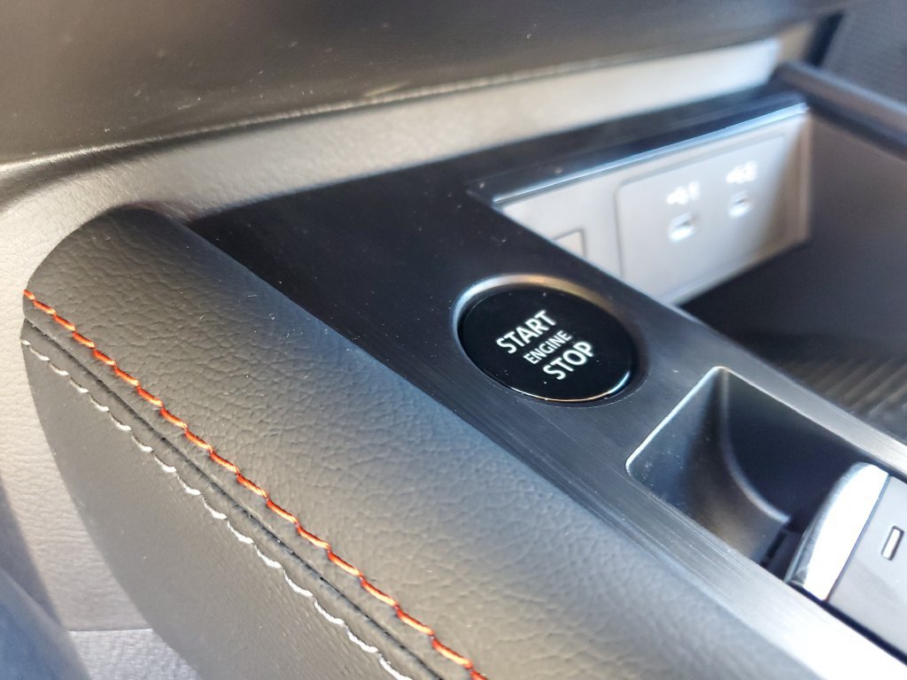 New 2027 Nissan Kicks SR FWD image 33