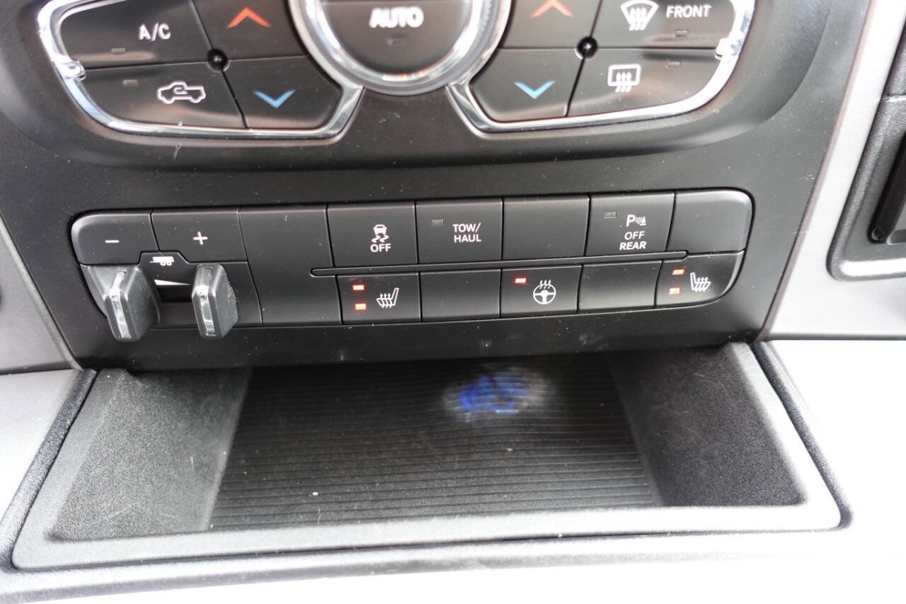 Used 2022 RAM 1500 Classic SLT w/ Electronics Convenience Group image 41