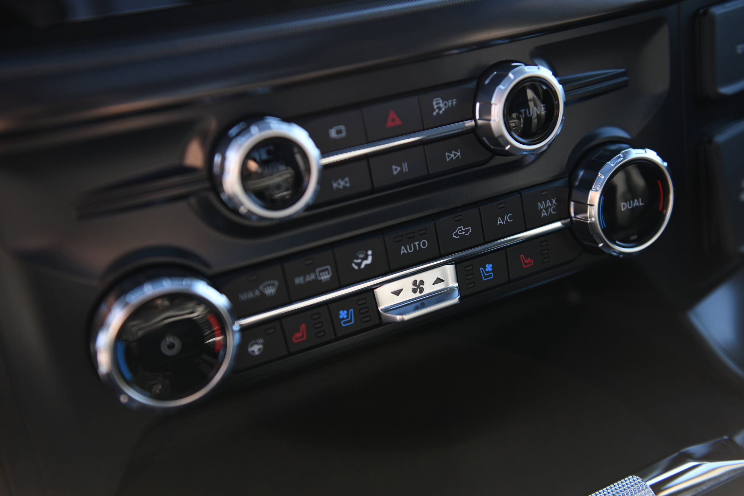 New 2025 Ford F150 Lariat w/ Equipment Group 501A Mid image 18