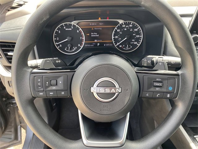 Used 2023 Nissan Rogue SV image 14