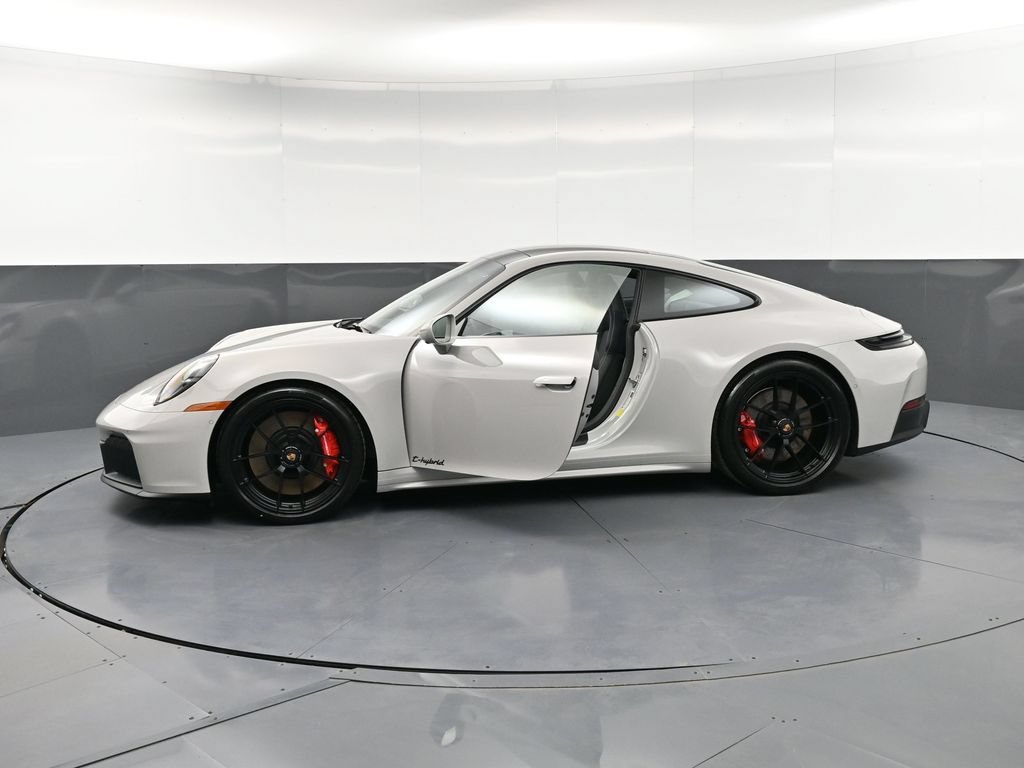 New 2026 Porsche 911 Carrera GTS RWD image 35