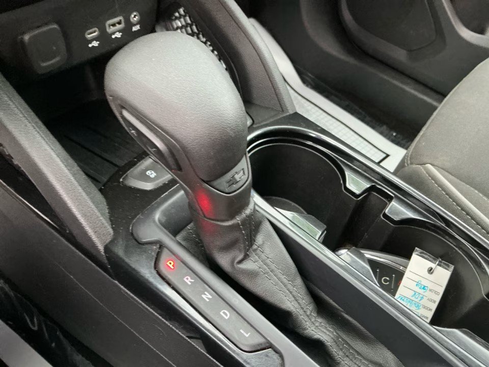 Used 2022 Chevrolet TrailBlazer LT w/ LPO, Blackout Package AWD/4WD image 35