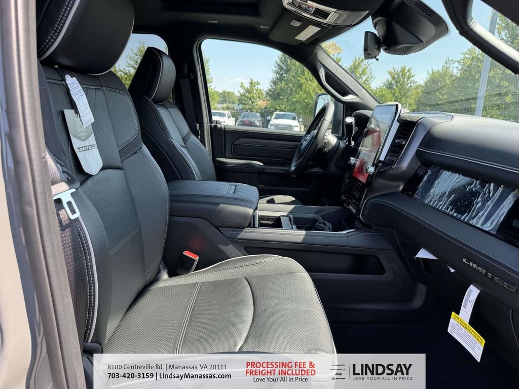 New 2026 RAM 2500 Limited AWD/4WD image 13