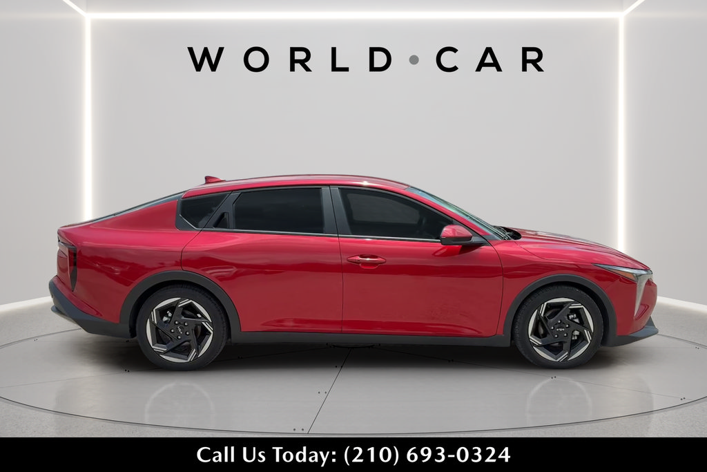 Certified 2025 Kia K4 EX FWD image 2