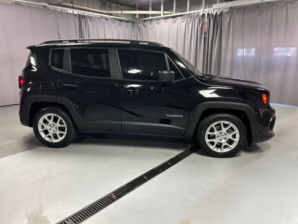 Used 2020 Jeep Renegade Sport w/ Sport Appearance Group FWD image 8