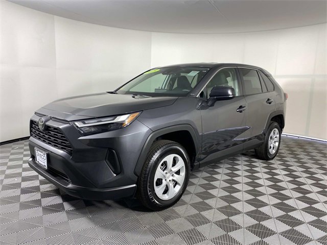 Used 2025 Toyota RAV4 LE image 4