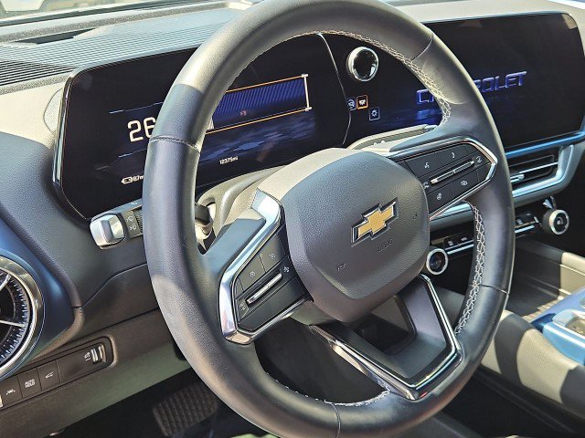 Used 2024 Chevrolet Equinox EV LT w/ LPO, Active Package FWD image 11