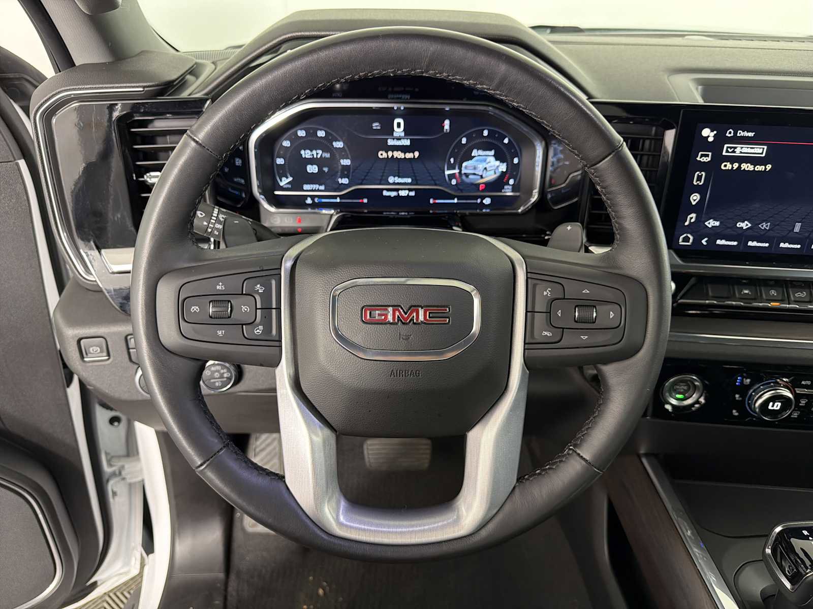 Certified 2023 GMC Sierra 1500 SLT w/ SLT Premium Package AWD/4WD image 22