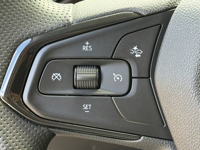 Used 2021 Chevrolet TrailBlazer LT w/ Convenience Package FWD image 29