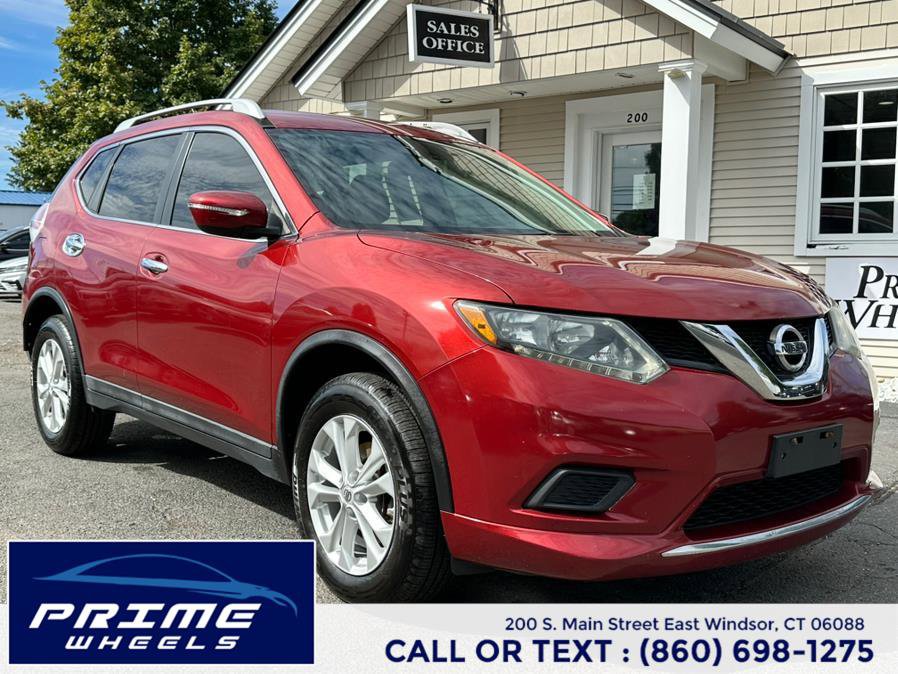Used 2014 Nissan Rogue SV image 1