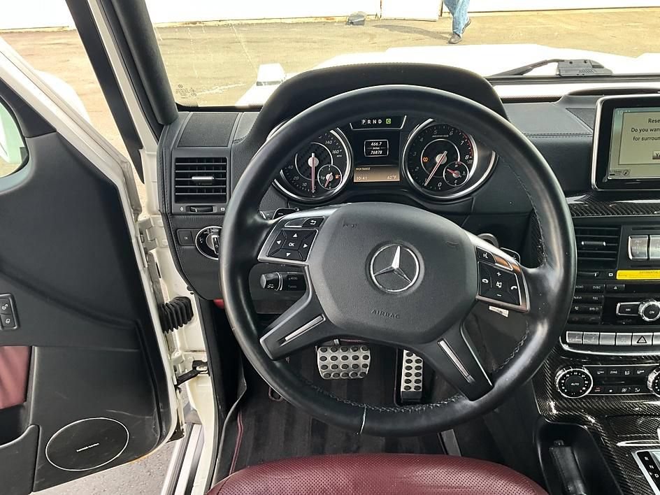 Used 2015 Mercedes-Benz G 63 AMG 4MATIC image 32