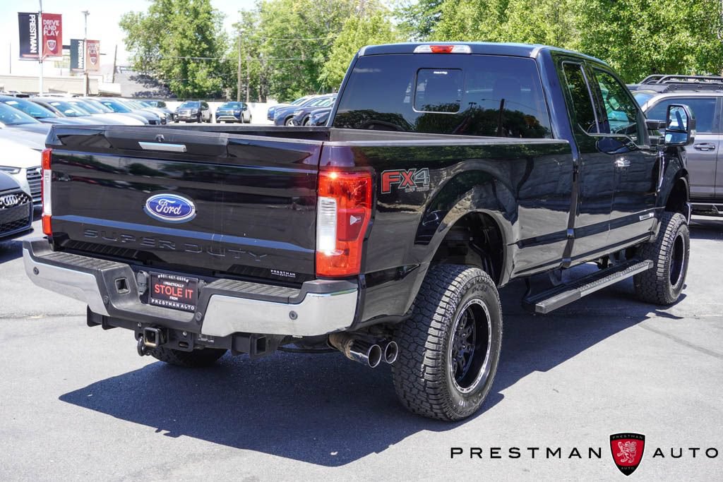 Used 2017 Ford F250 XLT w/ XLT Premium Package AWD/4WD image 30