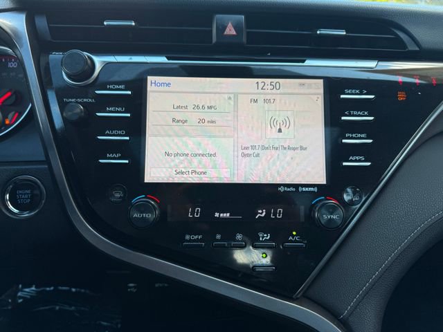 Used 2019 Toyota Camry XSE image 7