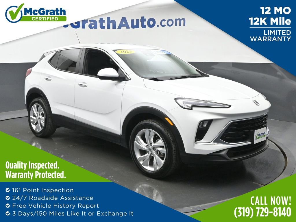 Used 2025 Buick Encore GX Preferred AWD/4WD image 1
