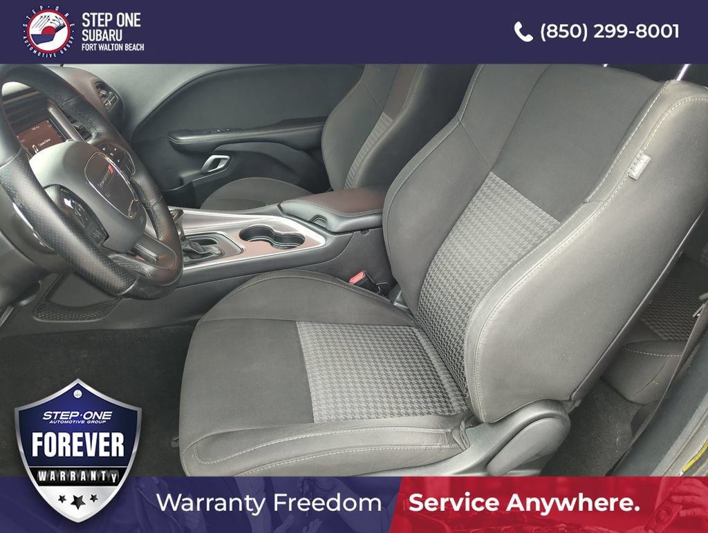 Used 2019 Dodge Challenger R/T RWD image 12