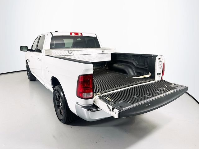 Used 2021 RAM 1500 Classic SLT image 24