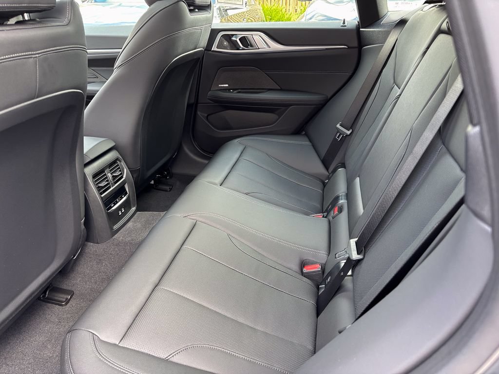 New 2026 BMW i4 xDrive40i AWD/4WD image 31