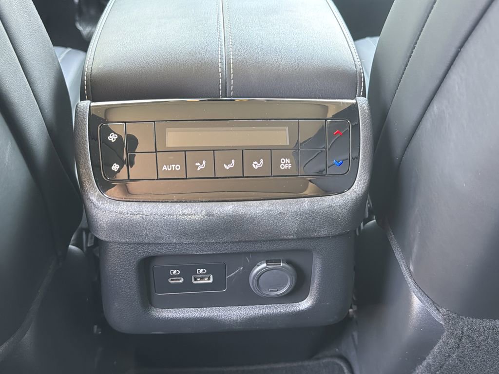 Used 2023 INFINITI QX60 Luxe w/ Cargo Package AWD/4WD image 23
