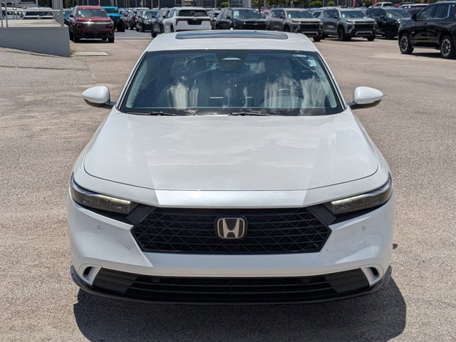 Used 2024 Honda Accord EX-L image 2