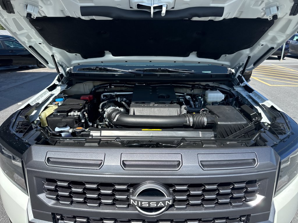New 2026 Nissan Frontier SV w/ SV Convenience Package AWD/4WD image 11