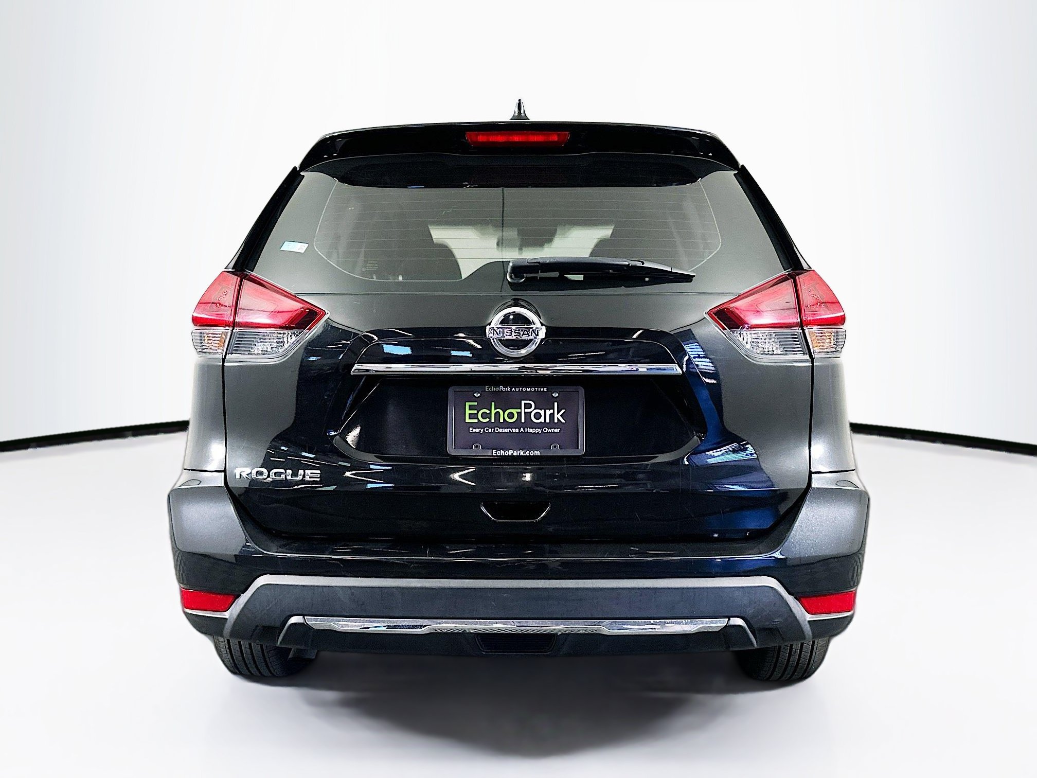 Used 2020 Nissan Rogue S FWD image 7