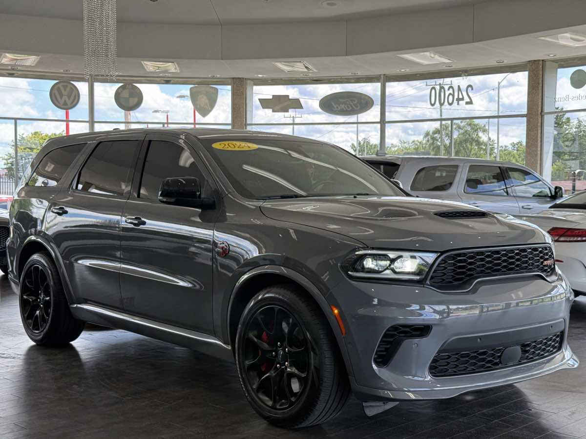 Used 2024 Dodge Durango SRT Hellcat image 2