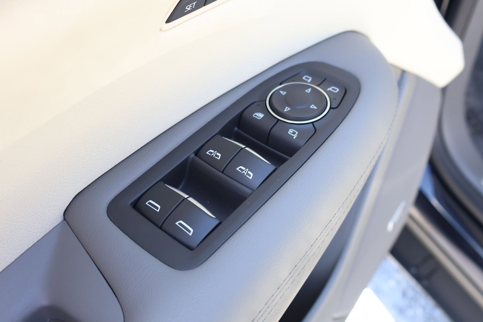 Used 2021 Cadillac XT5 Premium Luxury image 11