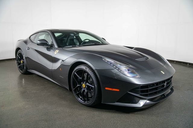 Used 2015 Ferrari F12 Berlinetta RWD image 2
