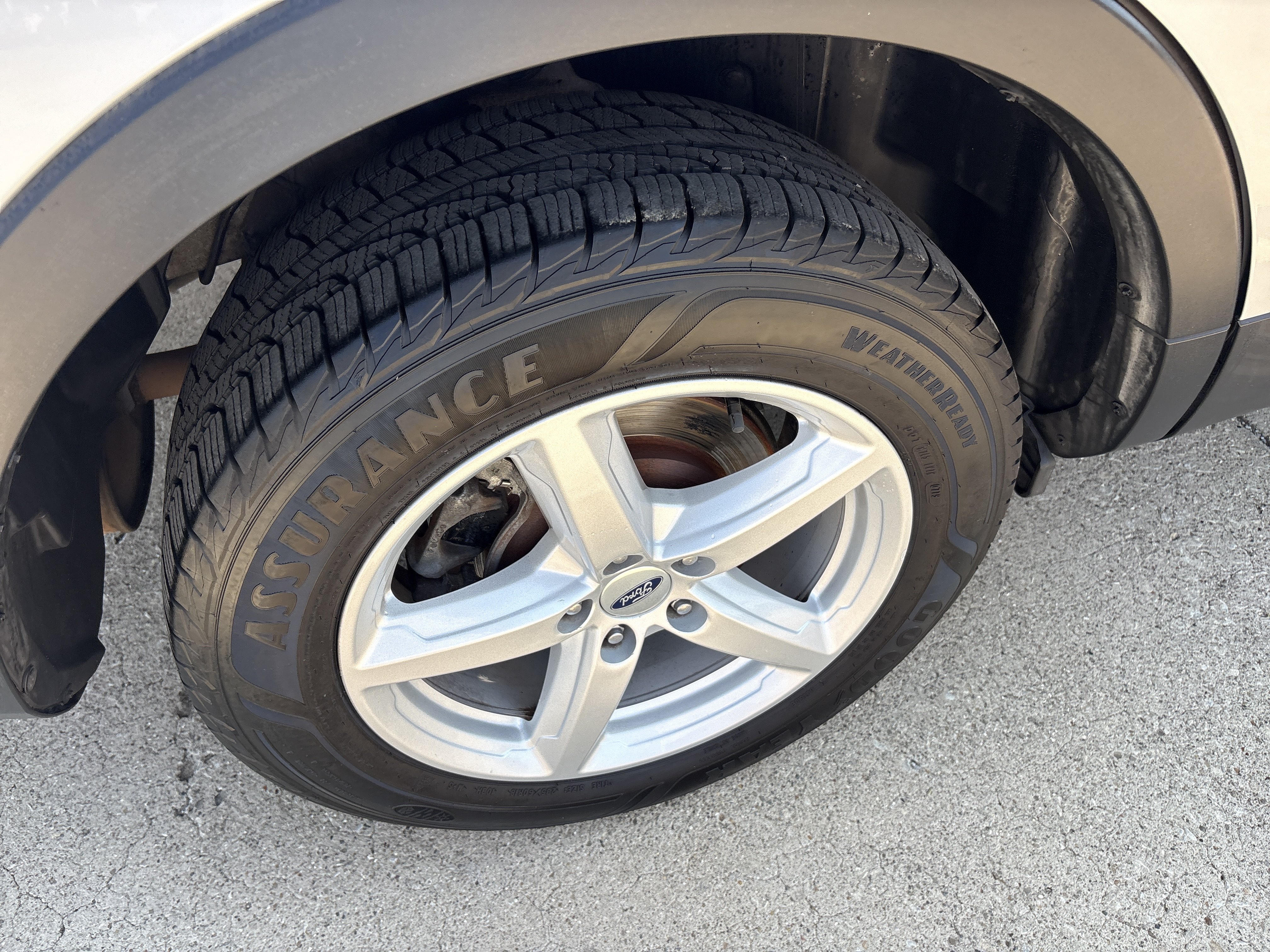 Used 2018 Ford Explorer FWD image 5