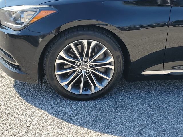 Used 2015 Hyundai Genesis 3.8 w/ Option Group 03 image 8